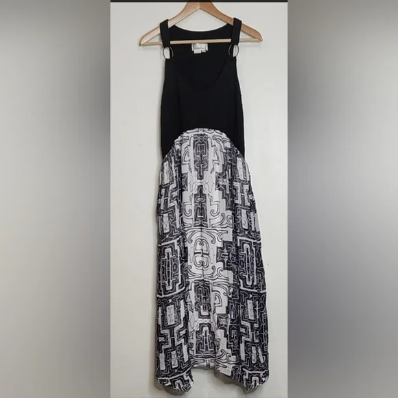 Anthropologie Sleeveless Scoop-Neck Maxi Dress Black/ White Size Xs